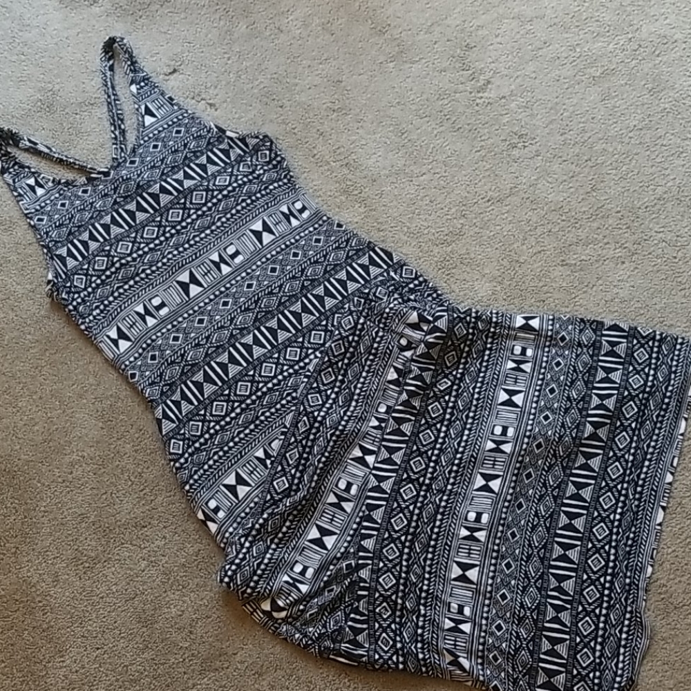 Long B&W Maxi Dress